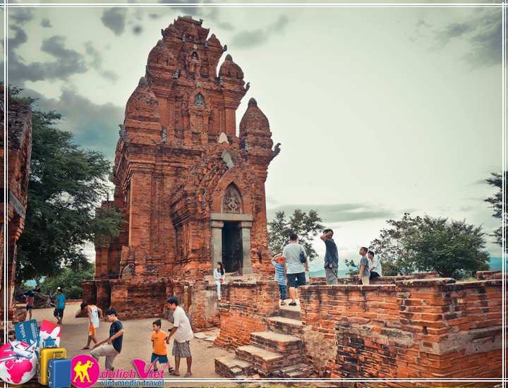 Du lịch Miền Trung - Đảo Bình Hưng - Ninh Chữ - Làng gốm Bàu Trúc giá tốt 2016